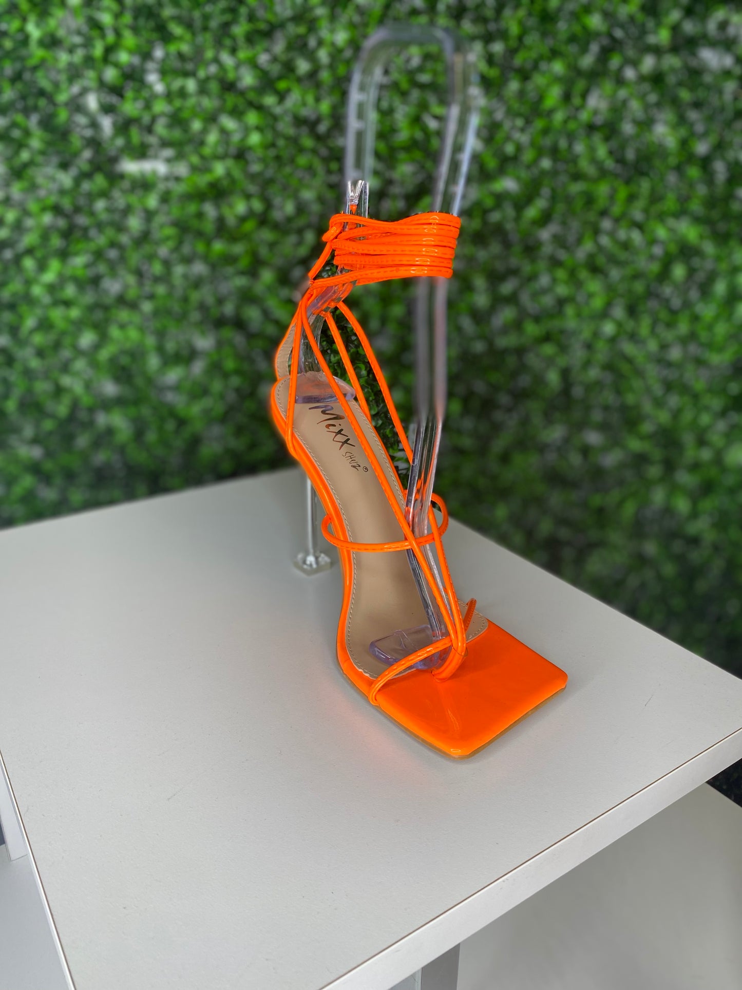 Maya Heels (Orange)